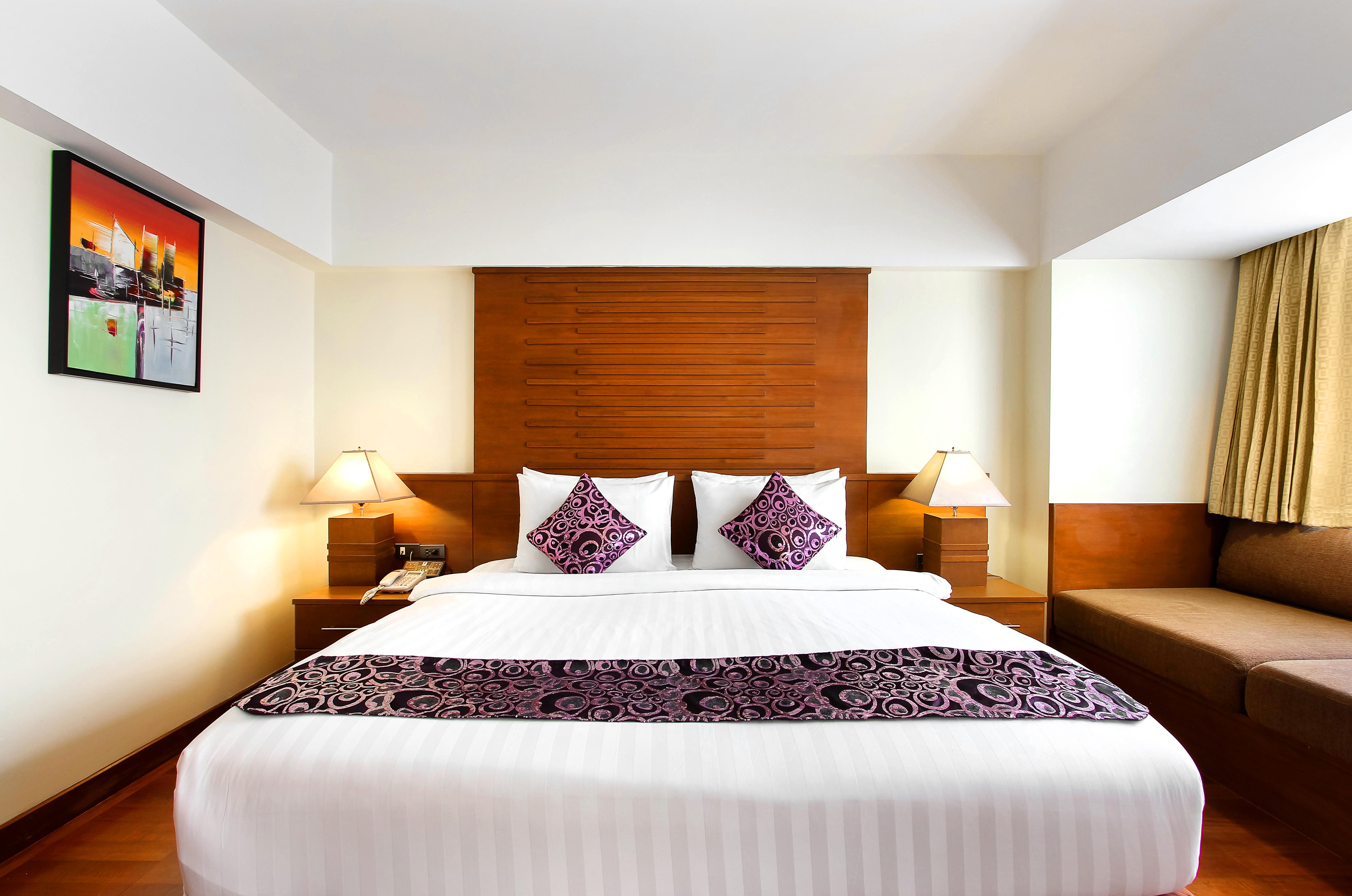 Bally Suite Sukhumvit Бангкок Экстерьер фото