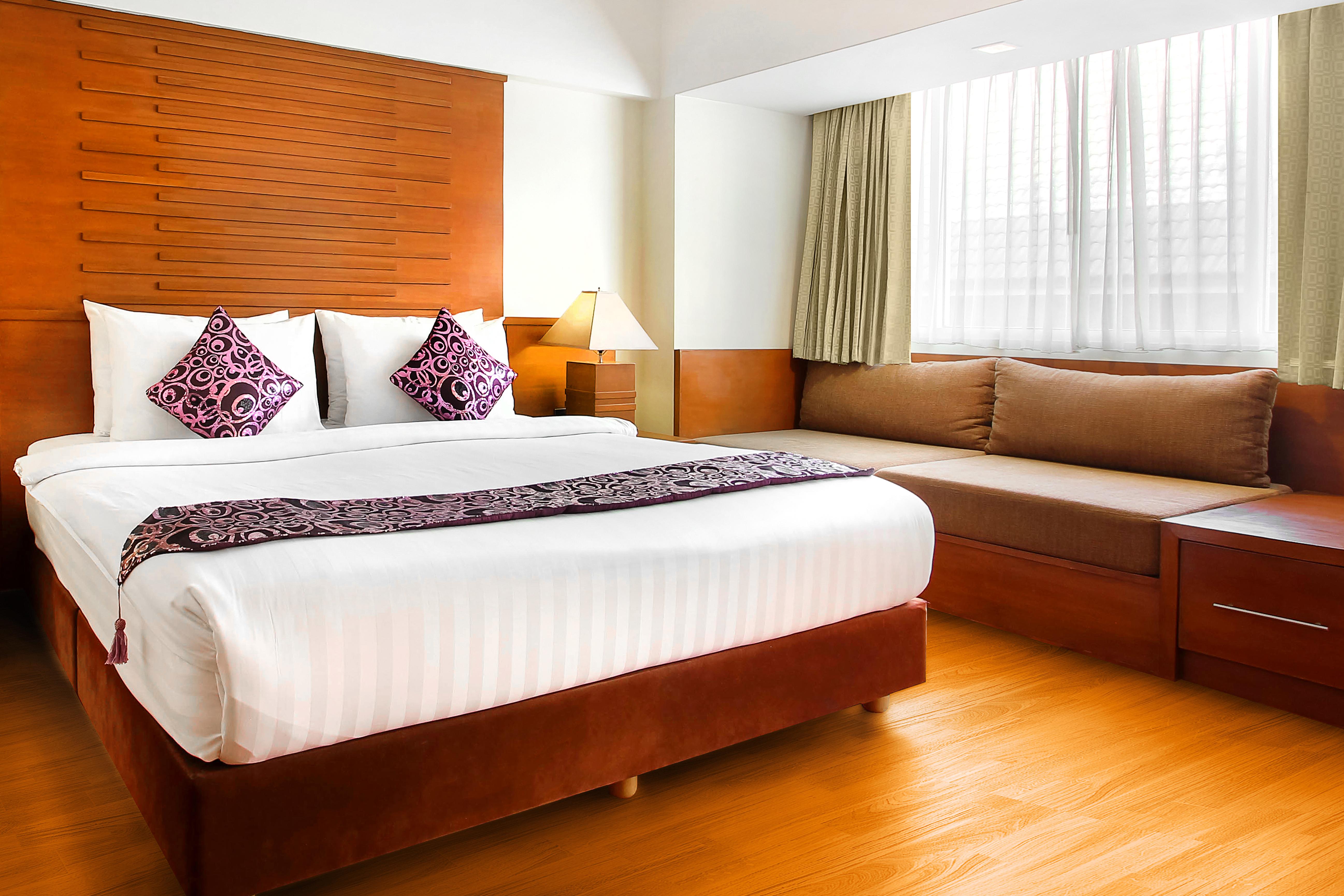 Bally Suite Sukhumvit Бангкок Экстерьер фото