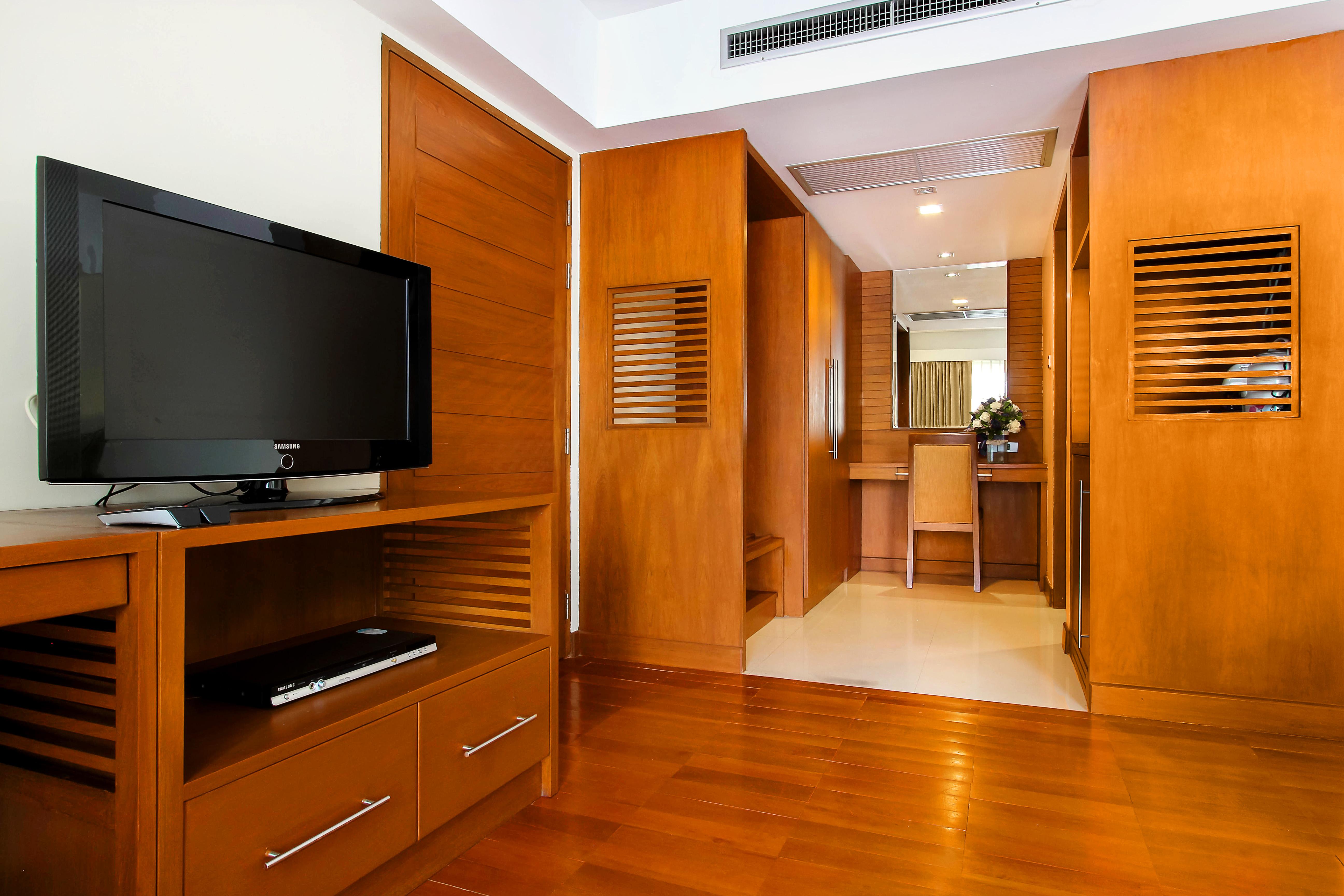Bally Suite Sukhumvit Бангкок Экстерьер фото